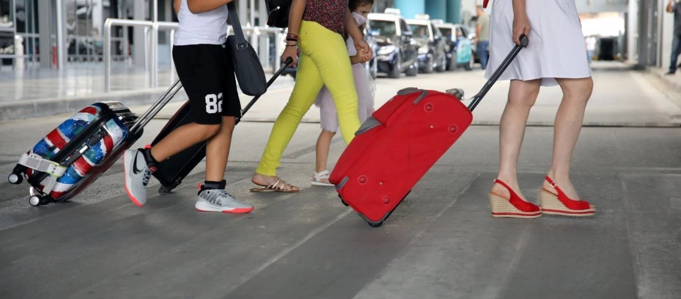 Κορωνοϊός - Μάλτα: Απαγορευτικό εισόδου στους ανεμβολίαστους Βρετανούς τουρίστες